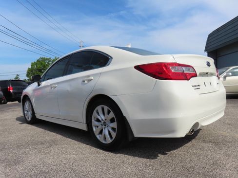 Used 2017 Subaru Legacy 2.5i Premium w/ Popular Package #1 AWD/4WD image 27