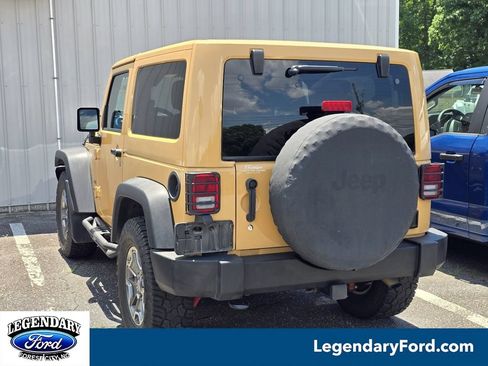 Used 2013 Jeep Wrangler Rubicon w/ PWR Convenience Group AWD/4WD image 2