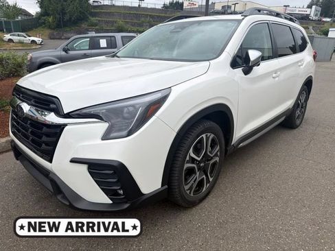 Used 2023 Subaru Ascent Limited w/ Technology Package AWD/4WD image 1