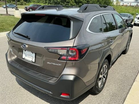 Certified 2024 Subaru Outback Premium w/ Popular Package #1A AWD/4WD image 8