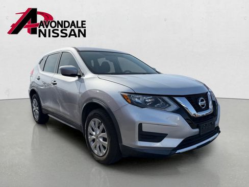 Certified 2017 Nissan Rogue S AWD/4WD image 4