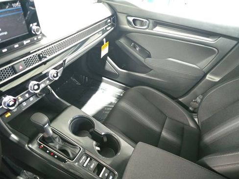 New 2026 Honda Civic Sport image 24