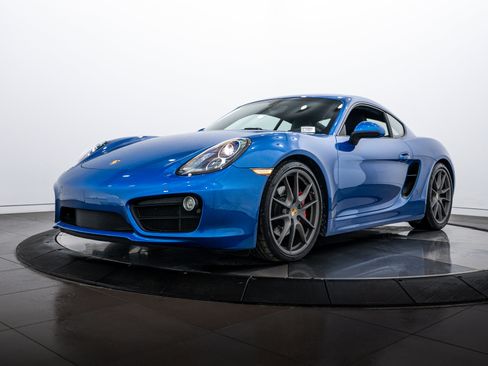 Certified 2015 Porsche Cayman S image 1