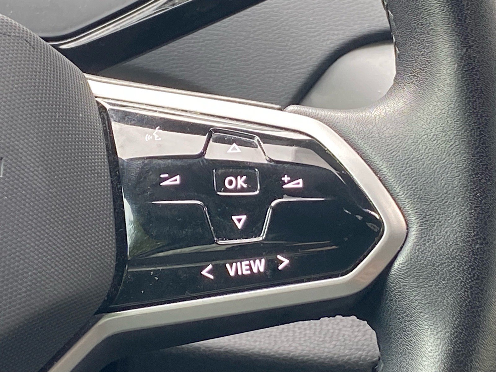 Certified 2023 Volkswagen ID.4 Pro S AWD/4WD image 6