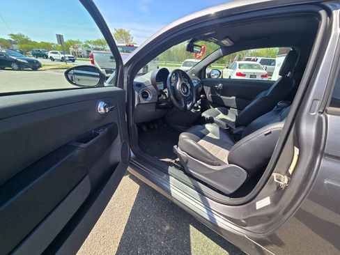 Used 2012 FIAT 500 Sport w/ Safety & Convenience Pkg FWD image 17