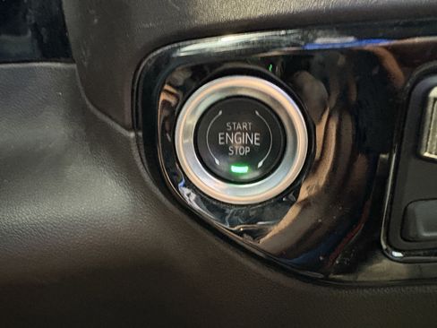 Used 2024 Chevrolet Silverado 2500 LT image 14