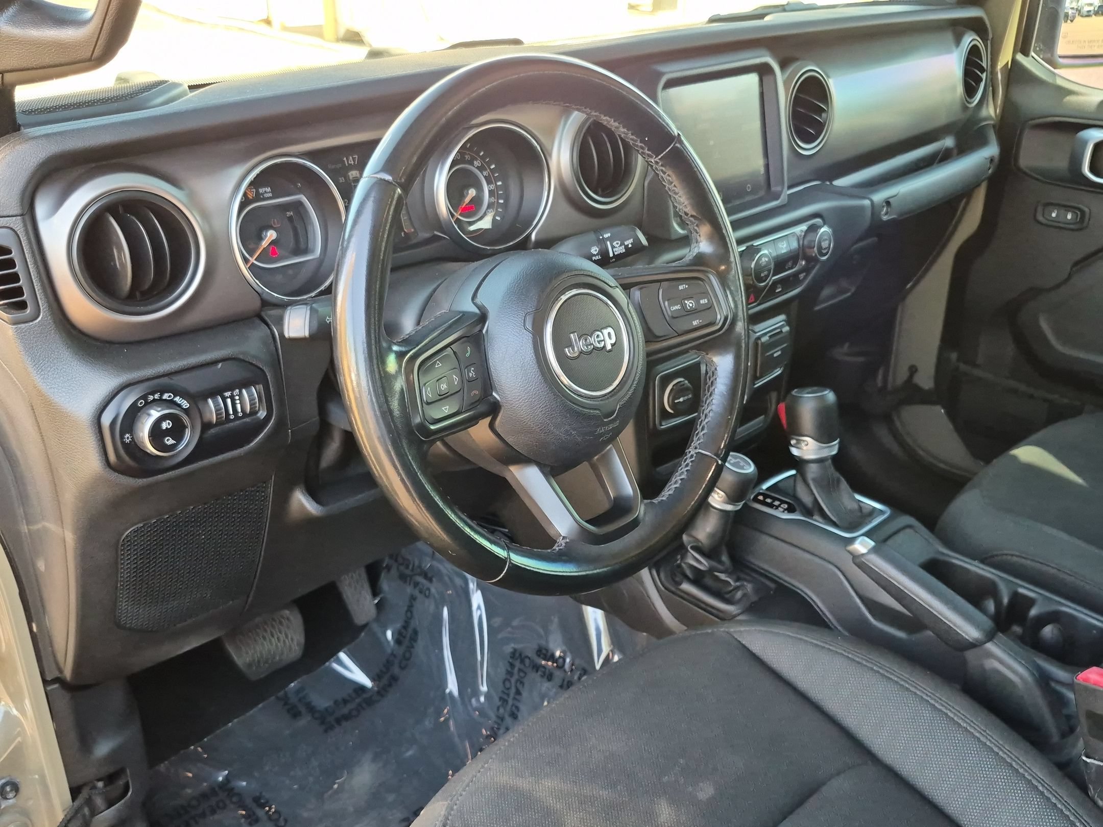 Used 2020 Jeep Gladiator Sport w/ Quick Order Package 24S AWD/4WD image 13