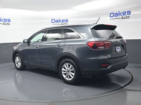 Used 2020 Kia Sorento LX w/ LX I4 Convenience Package AWD/4WD image 6