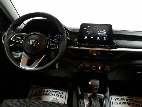 Used 2020 Kia Forte LXS image 10