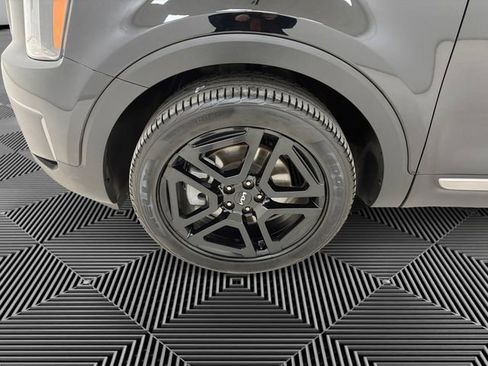 Used 2023 Kia Telluride SX Prestige X-Line image 9