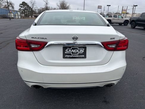 Used 2016 Nissan Maxima SR image 11