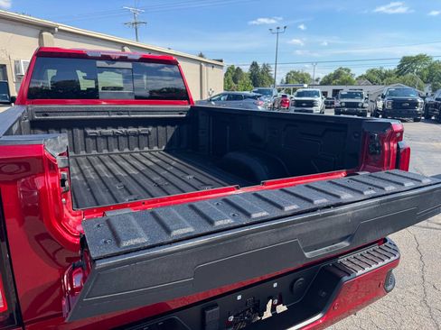 Used 2022 GMC Sierra 2500 Denali w/ Denali Ultimate Package AWD/4WD image 15