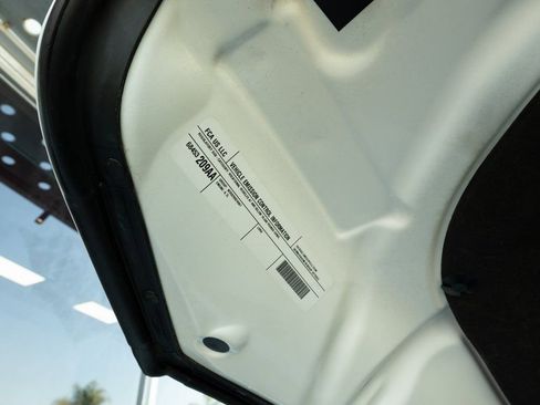 Used 2019 RAM 5500 Tradesman image 30