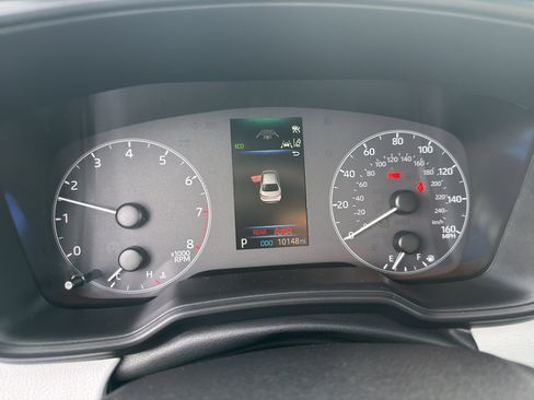 Used 2025 Toyota Corolla SE FWD image 8
