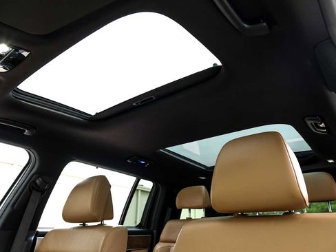 Used 2024 Hyundai Santa Fe Limited image 5