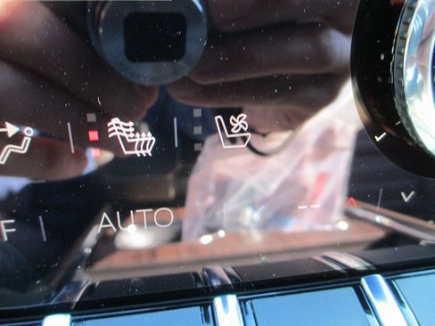 New 2026 GMC Acadia Denali Ultimate image 18