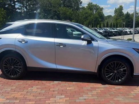 Used 2026 Lexus RX 350 Premium w/ Convenience Package AWD/4WD image 4