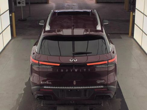 Used 2023 INFINITI QX60 Luxe w/ Vision Package image 3