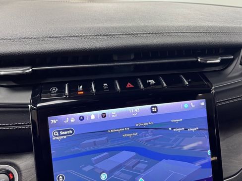 Used 2022 Jeep Grand Cherokee L Limited image 28