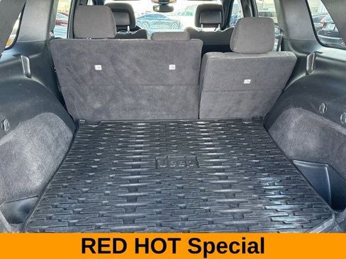 Used 2020 Jeep Grand Cherokee Laredo w/ 18" Wheel & 8.4" Radio Group image 34