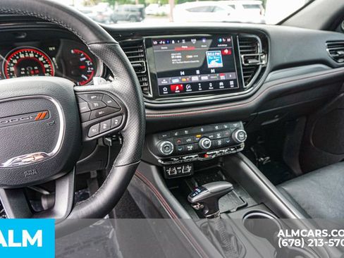 Used 2025 Dodge Durango GT AWD/4WD image 36