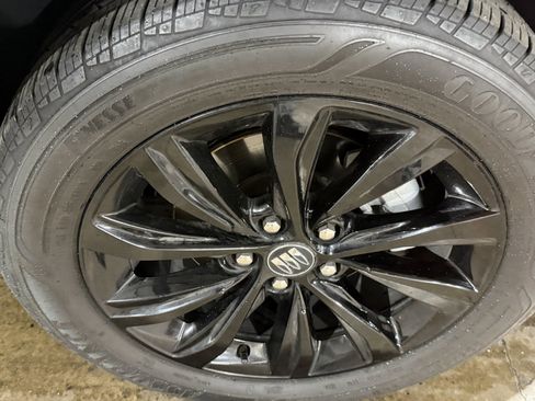 Used 2025 Buick Envista Sport Touring w/ Convenience I Package FWD image 26