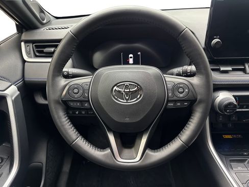 Used 2023 Toyota RAV4 XSE AWD/4WD image 57