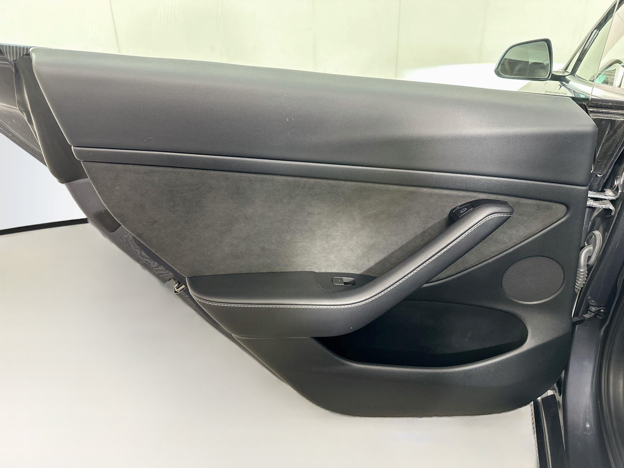 Used 2023 Tesla Model 3 Standard Range RWD image 25