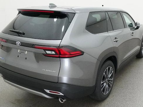 New 2026 Toyota Grand Highlander AWD Hybrid image 50