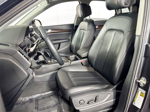 Used 2019 Audi Q5 2.0T Premium Plus w/ Premium Plus Package AWD/4WD image 26
