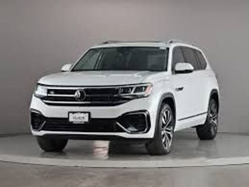 Used 2022 Volkswagen Atlas Cross Sport SEL Premium R-Line AWD/4WD image 13