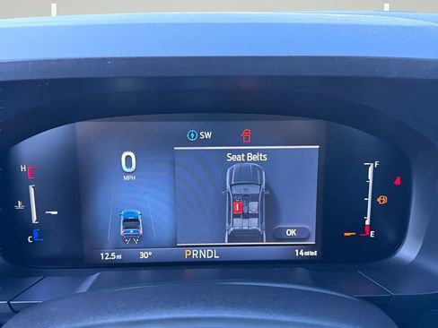 New 2026 Ford Maverick XLT w/ XLT Luxury Package FWD image 8