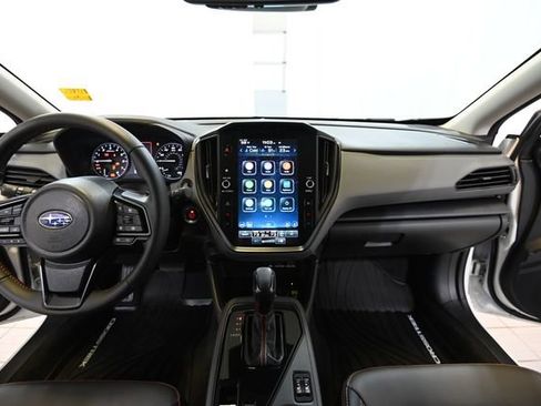 Certified 2025 Subaru Crosstrek 2.5i Limited w/ Popular Package #3A AWD/4WD image 2