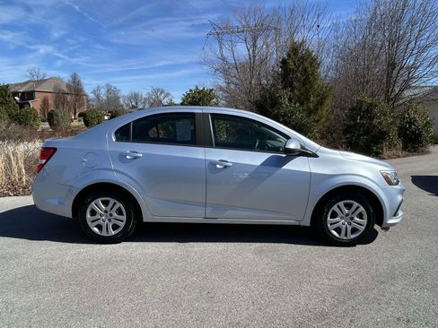 Used 2018 Chevrolet Sonic LS image 2