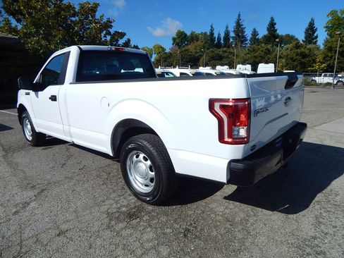 Used 2017 Ford F150 XL w/ Equipment Group 101A Mid RWD image 6
