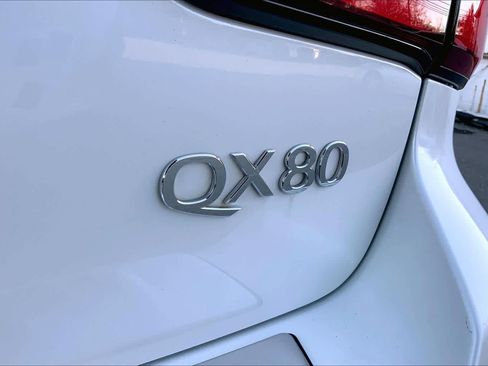 Used 2022 INFINITI QX80 Luxe w/ Cargo Package image 9