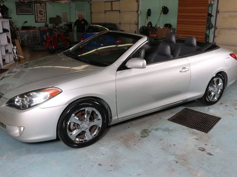 Used 2006 Toyota Solara SLE FWD image 26