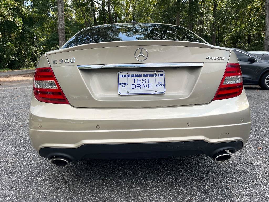 Used 2012 Mercedes-Benz C 300 4MATIC Sedan image 6