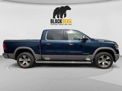 Used 2019 RAM 1500 Laramie AWD/4WD image 2