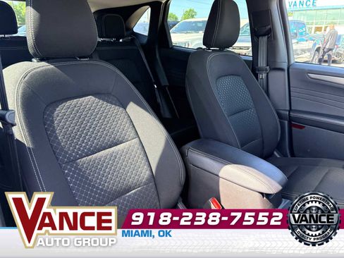 Used 2025 Ford Escape Active w/ Tech Pack #1 AWD/4WD image 20