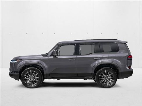 New 2026 Lexus GX 550 AWD/4WD image 3