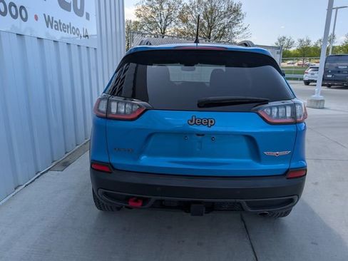Used 2021 Jeep Cherokee Trailhawk w/ Trailer Tow Group AWD/4WD image 13