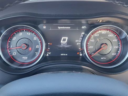 Used 2022 Dodge Charger R/T RWD image 10