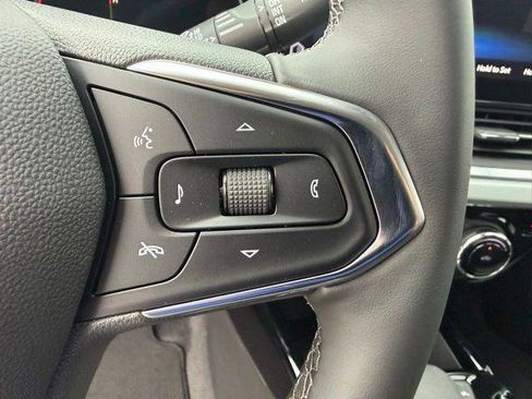 New 2026 Chevrolet Trax LT FWD image 9