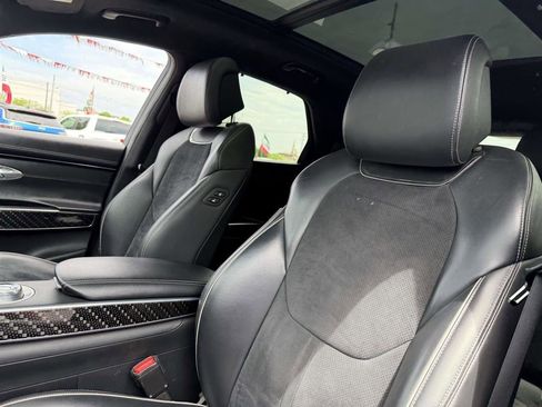 Used 2022 Genesis GV70 3.5T Sport w/ Sport Prestige Package AWD/4WD image 11