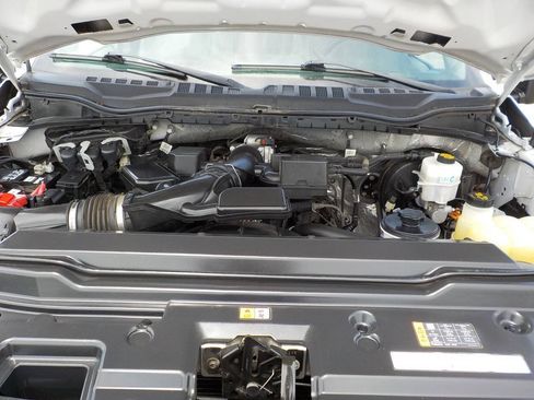 Used 2022 Ford F250 XL w/ Power Equipment Group RWD image 30