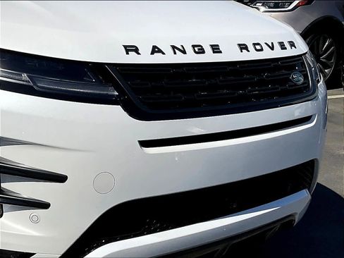 New 2026 Land Rover Range Rover Evoque Dynamic SE image 33