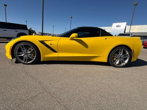 Used 2014 Chevrolet Corvette Stingray Convertible w/ 3LT Preferred Equipment Group RWD image 2