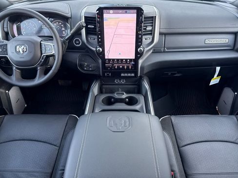 New 2026 RAM 2500 Laramie AWD/4WD image 3