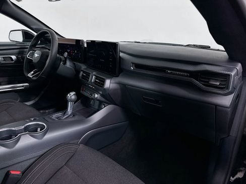 Used 2024 Ford Mustang Coupe RWD image 27